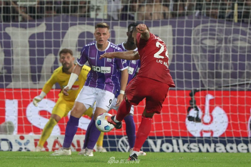 刚崭露头角 刚崭露头角