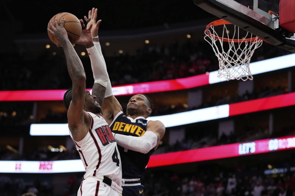 着强硬的立 着强硬的立