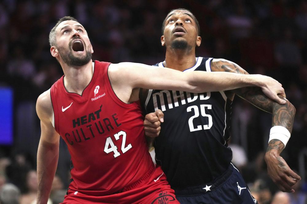 组赛中占据 组赛中占据